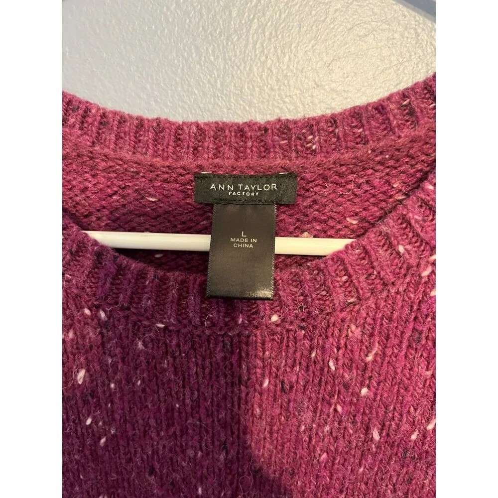 Ann Taylor Factory Burgundy/Purple Knitted‎ Cold Shoulder Sweater Size Large